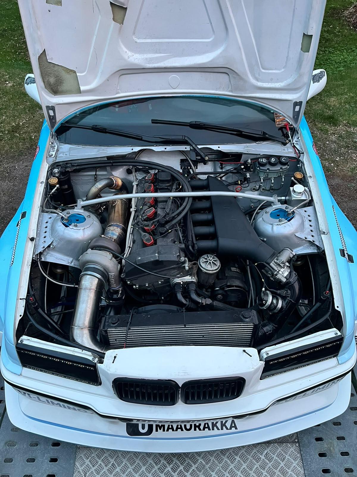 Heikkiset Motorsport BMW E36 moottoritila, M50-viritys ja Garrett-turbo